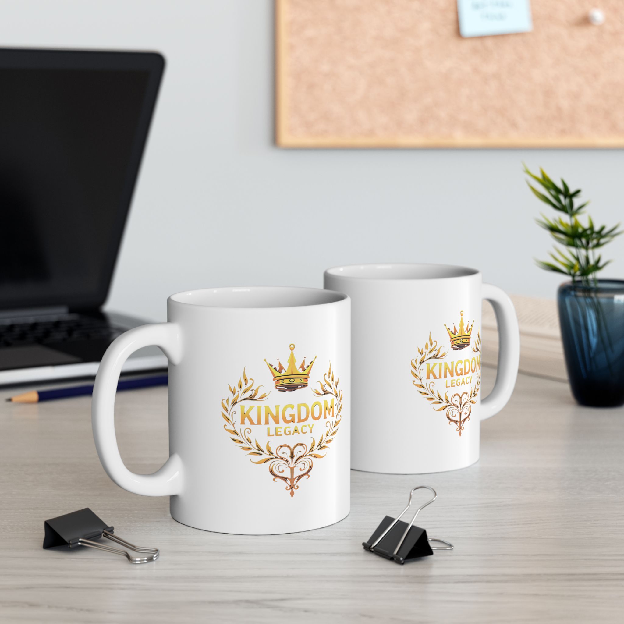 Golden Wreath Ceramic Mug - Perfect Gift for Tea Lovers, Coffee Enthusiasts, Celebrations, Home Décor, Kitchen Accessory